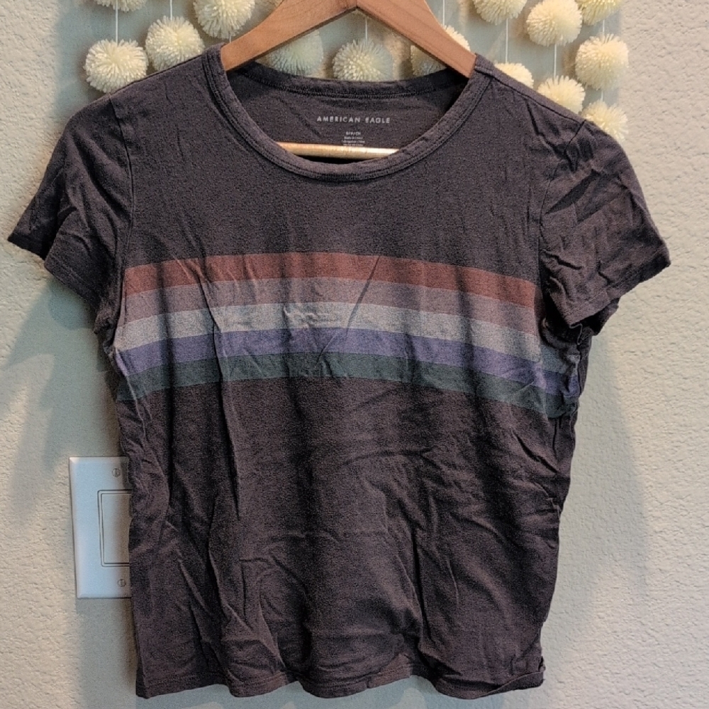American Eagle Outfitters Black and Pink Fitted Crop T-Shirt